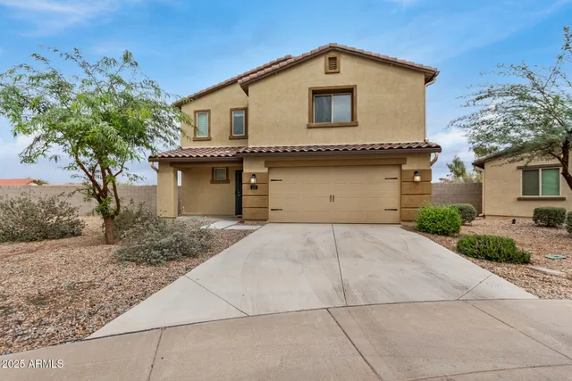 $299,900 | 233 South Oak Street, Florence, AZ 85132