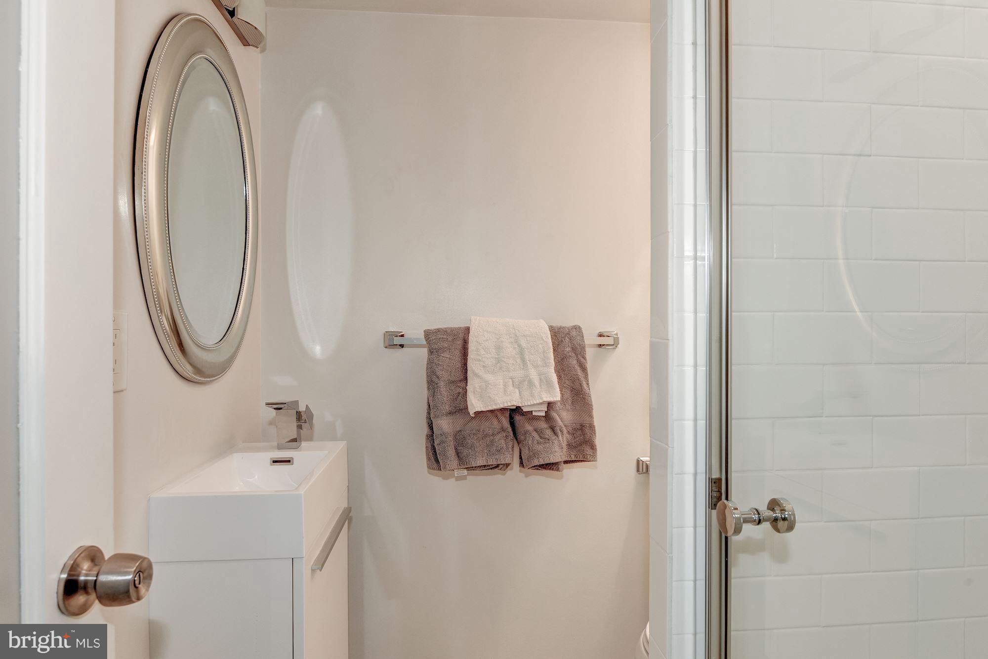 4020 Rickover Road Silver Spring, MD 20902 - Photo 21 of 30 Bath (Master)
