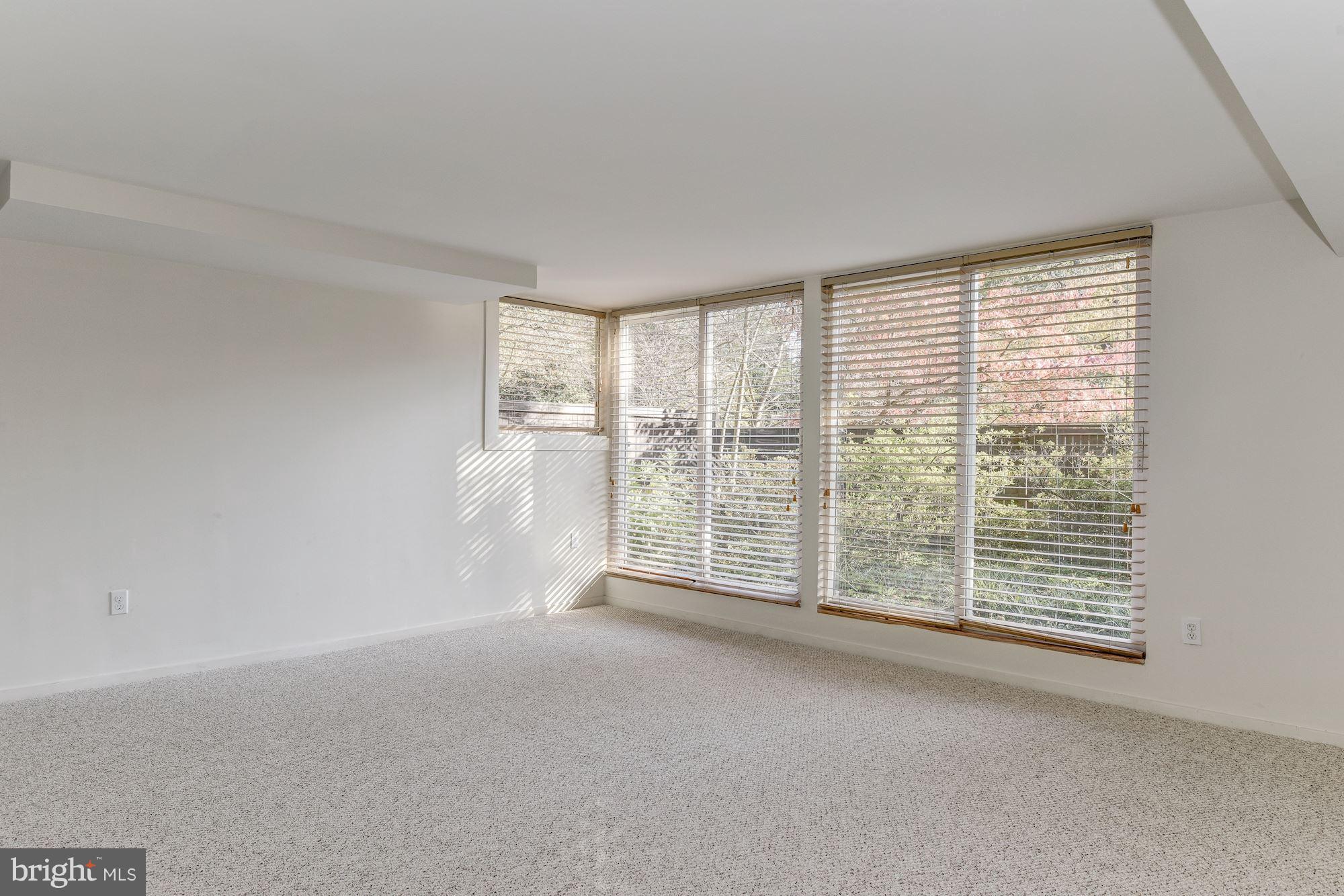 4020 Rickover Road Silver Spring, MD 20902 - Photo 6 of 30 Bedroom (Master)