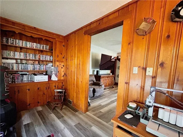 $279,000 | 523 West Walnut Street, Mound City, KS 66056