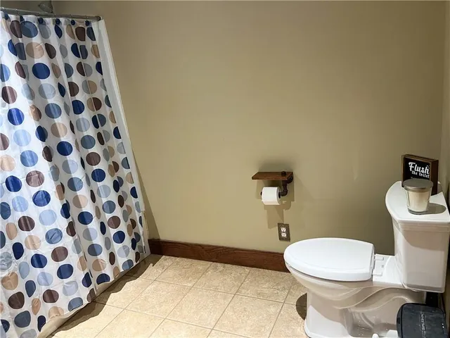 $279,000 | 523 West Walnut Street, Mound City, KS 66056