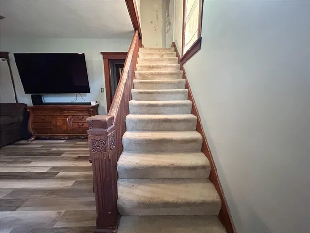 $279,000 | 523 West Walnut Street, Mound City, KS 66056