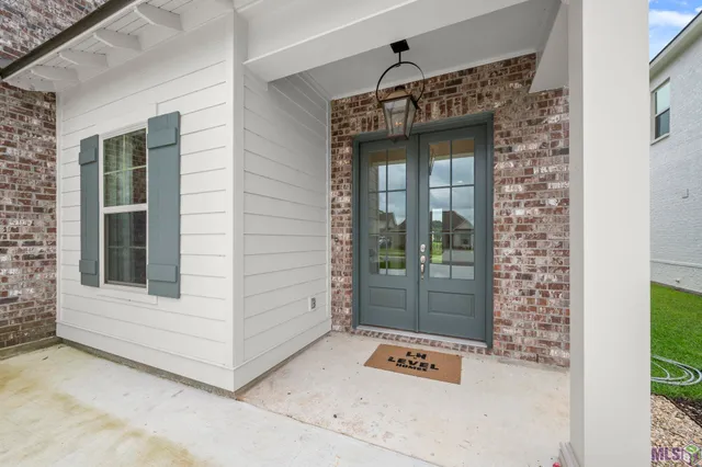 $479,930 | 12051 Clare Court, Geismar, LA 70734