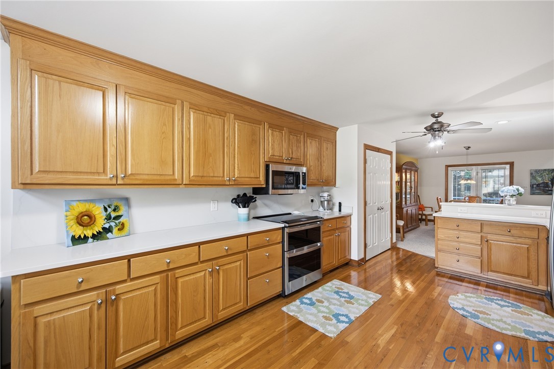 4418 Oxbridge Road North Chesterfield, VA 23236 - Photo 3 of 25 Gallery Image 3