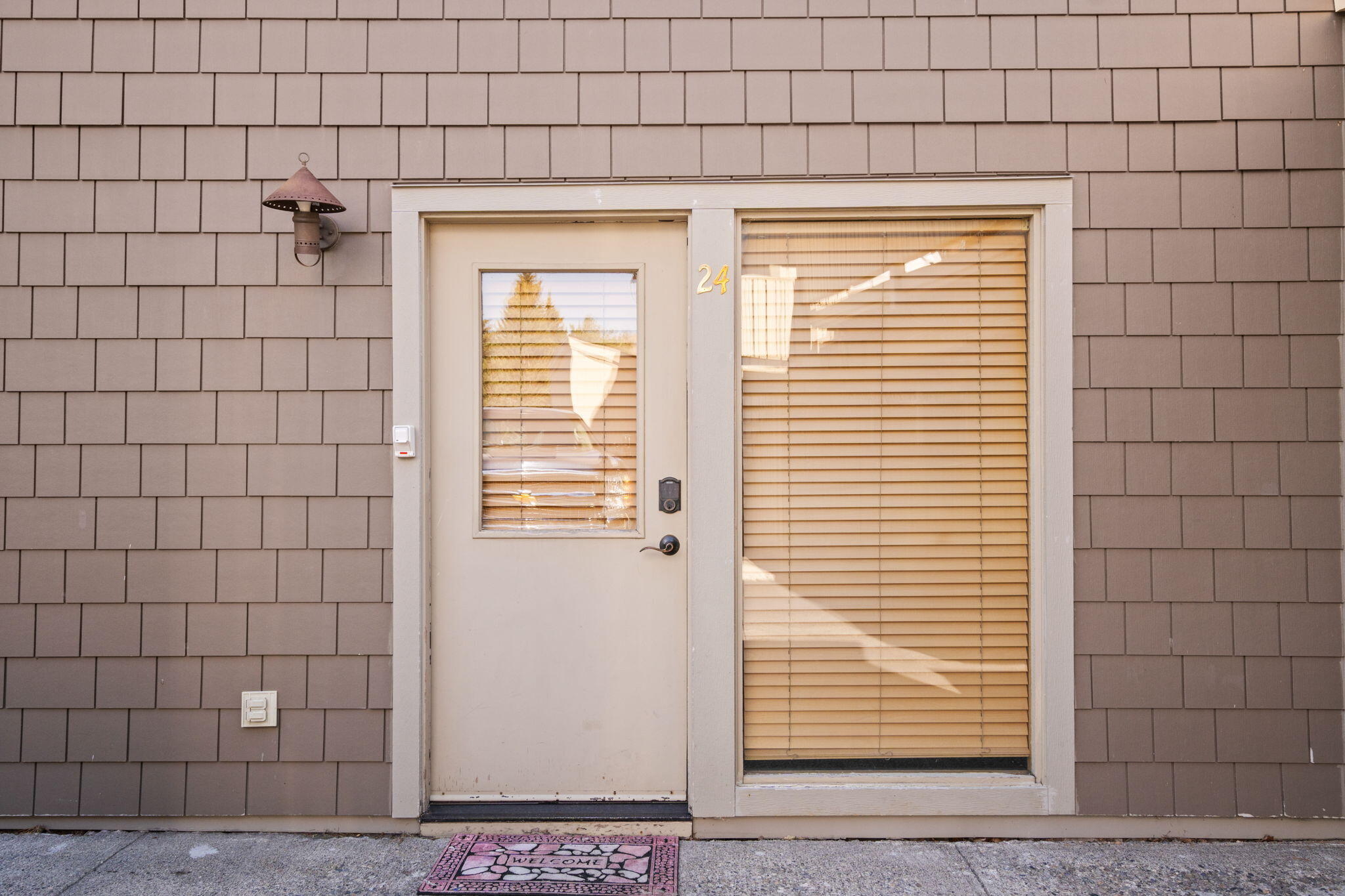 280 3rd Avenue South, Unit 24 Ketchum, ID 83340 - Photo 12 of 17 Front Entrance Door