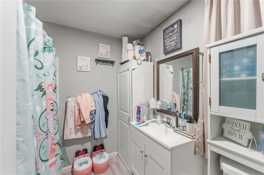 526 Bernon Street Woonsocket, RI 02895 - Photo 14 of 50