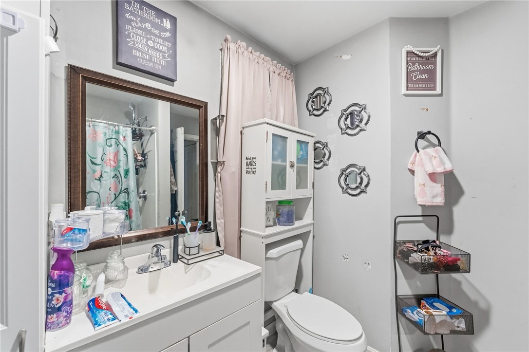 526 Bernon Street Woonsocket, RI 02895 - Photo 15 of 50