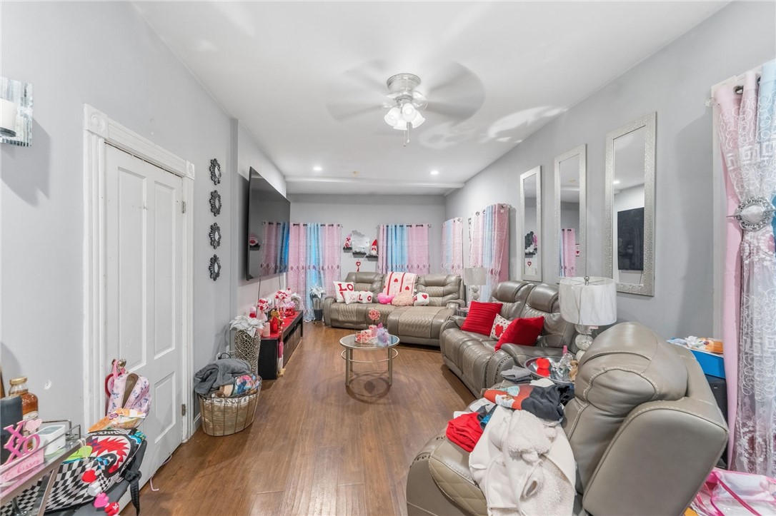 526 Bernon Street Woonsocket, RI 02895 - Photo 5 of 50