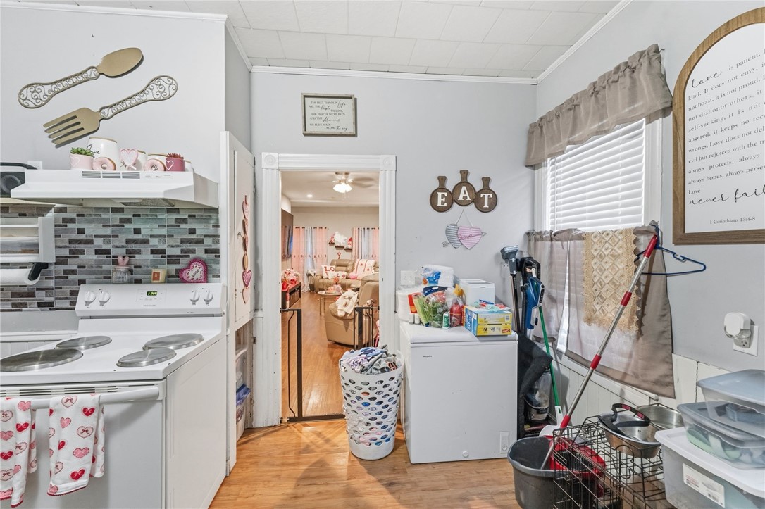 526 Bernon Street Woonsocket, RI 02895 - Photo 9 of 50