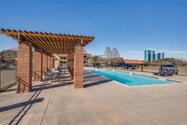 $4,700 | 101 Decker Court, Unit 501, Irving, TX 75062