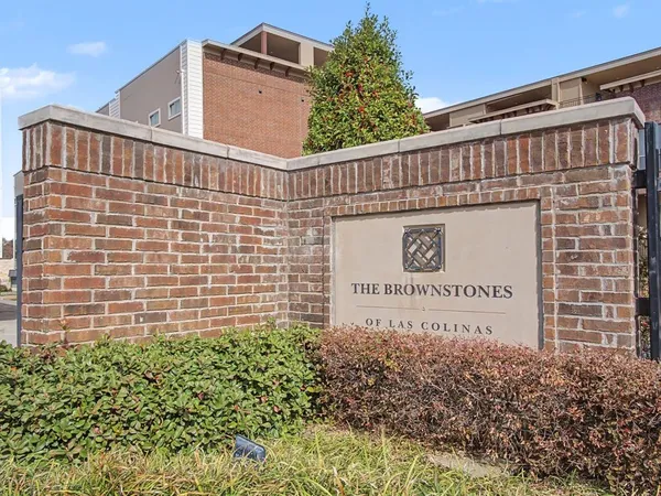 $4,700 | 101 Decker Court, Unit 501, Irving, TX 75062