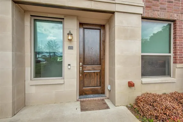 $4,400 | 101 Decker Court, Unit 501, Irving, TX 75062