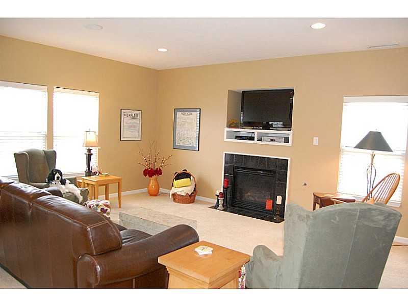 1265 Wild Ridge Boulevard Brownsburg, IN 46112 - Photo 9 of 24