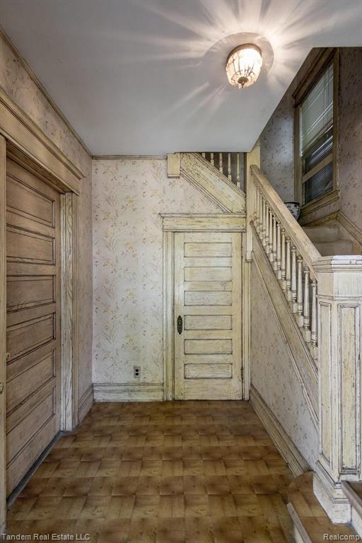 80 Hague Street Detroit, MI 48202 - Photo 4 of 40