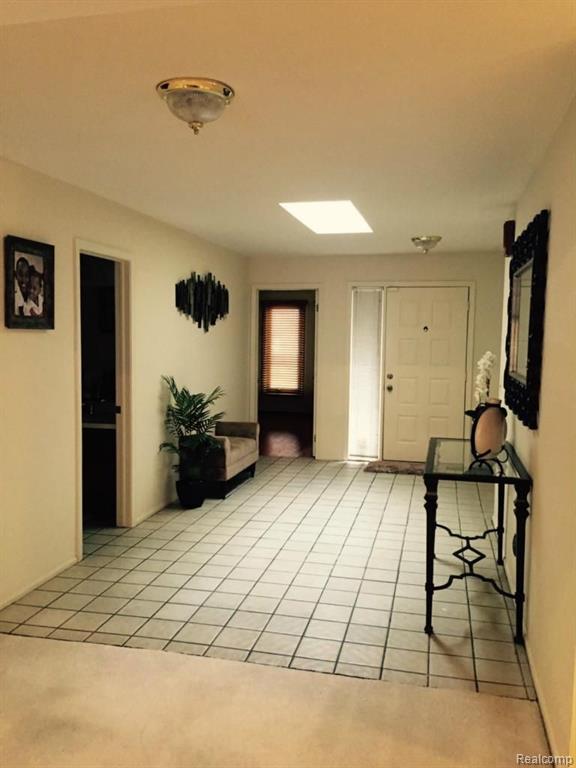 35371 Spring Hill Road Farmington Hills, MI 48331 - Photo 10 of 14