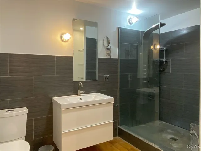 $2,850 | 412 Main Street, Unit 202, Utica, NY 13501