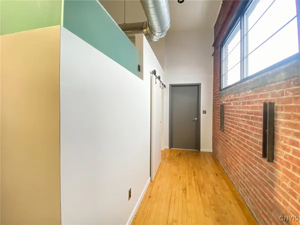 $1,950 | 412 Main Street, Unit 202, Utica, NY 13501