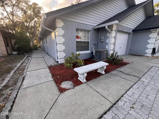 $1,950 | 4518 Alder Drive, Port Orange, FL 32127