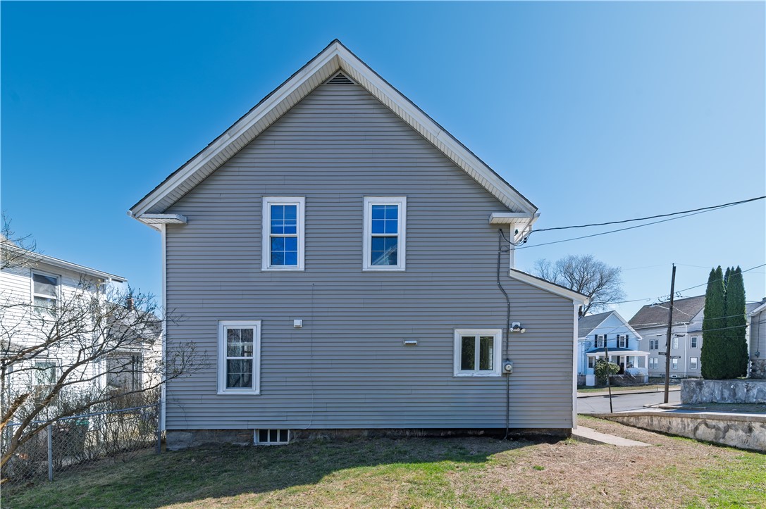 708 3rd Avenue Woonsocket, RI 02895 - Photo 35 of 40