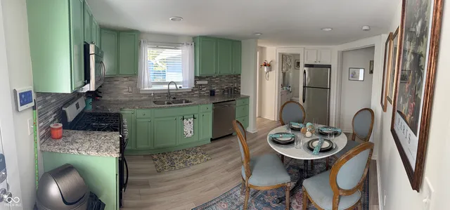 $260,000 | 4620 Rosslyn Avenue, Indianapolis, IN 46205