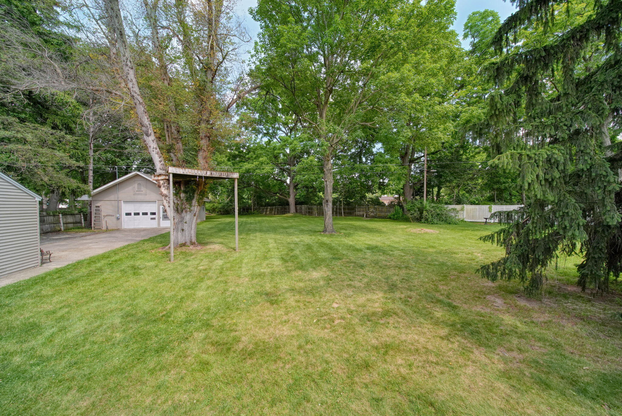 743 Briarcliff Road Jackson, MI 49203 - Photo 46 of 68 47