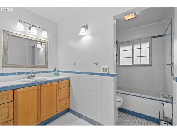 $449,900 | 105 Island View Drive, Carrolls, WA 98609