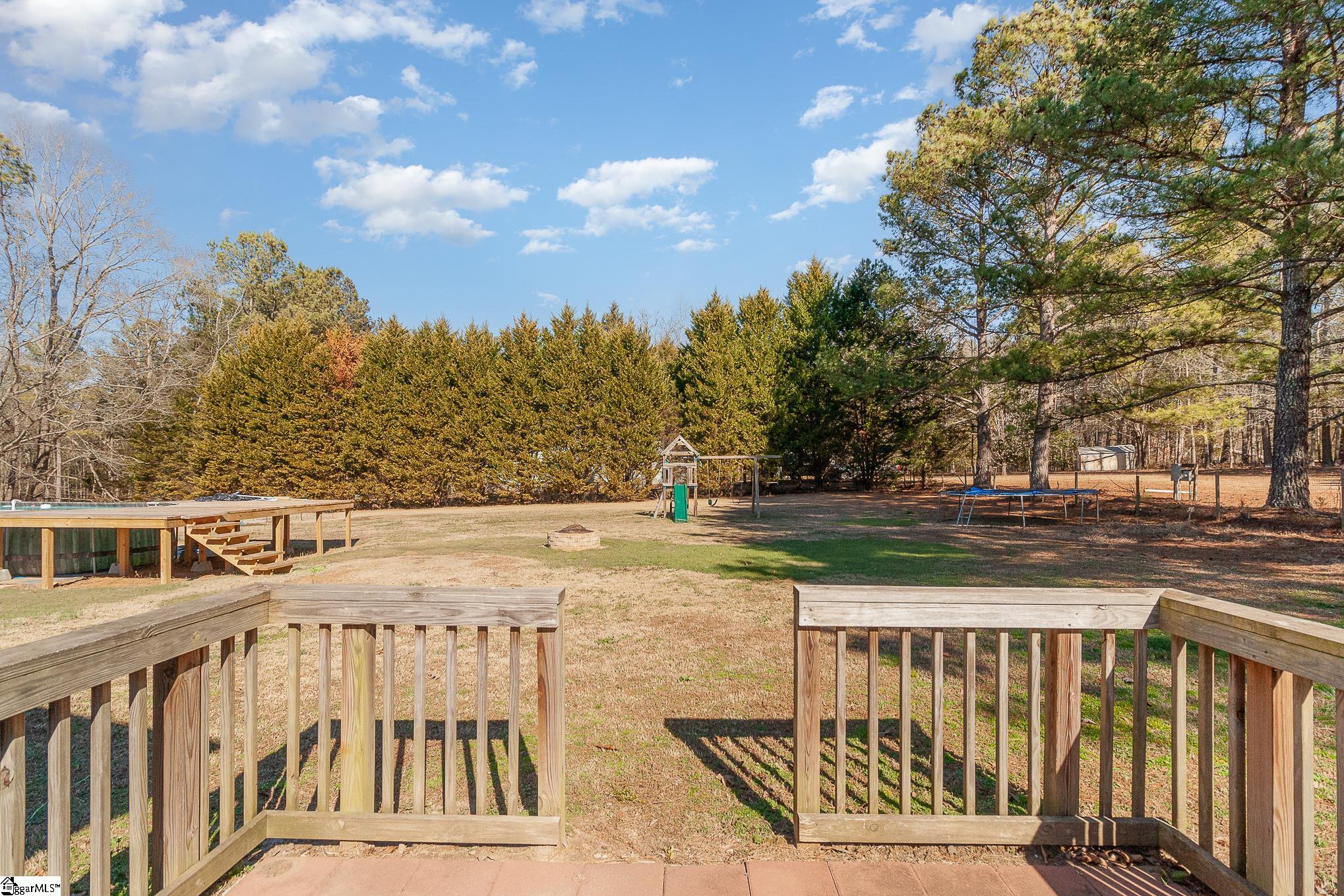 325 Berry Road Pelzer, SC 29669 - Photo 15 of 34