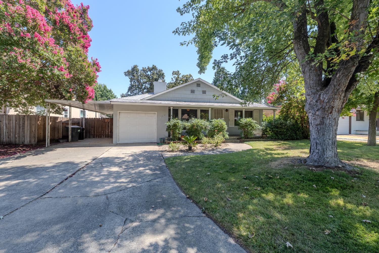 2804 Becerra Way Sacramento, CA 95821 - Photo 1 of 32 Gallery Image 1