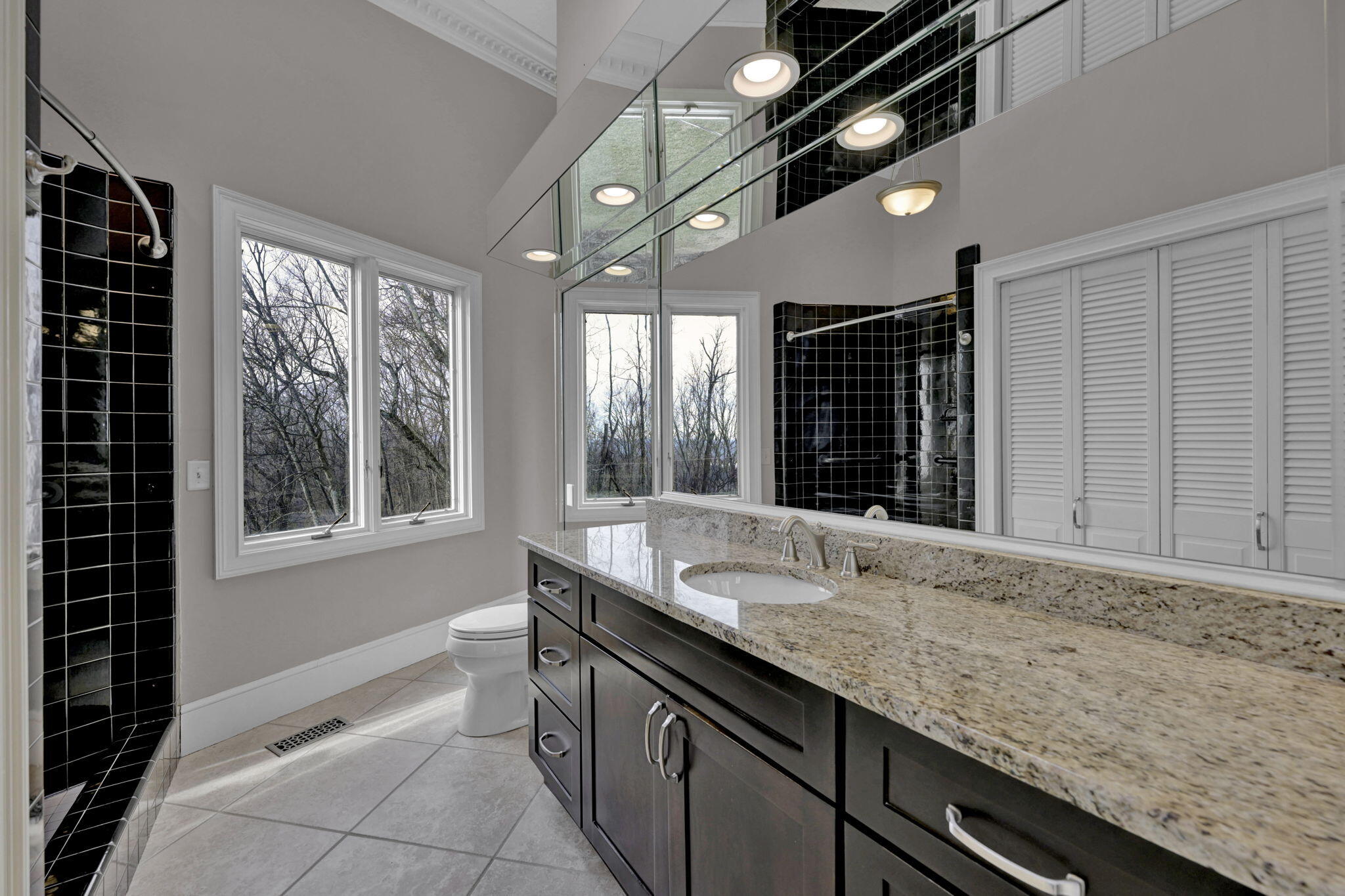 5827 North Park Road Hixson, TN 37343 - Photo 46 of 167 164-web-or-mls-_DSC4276