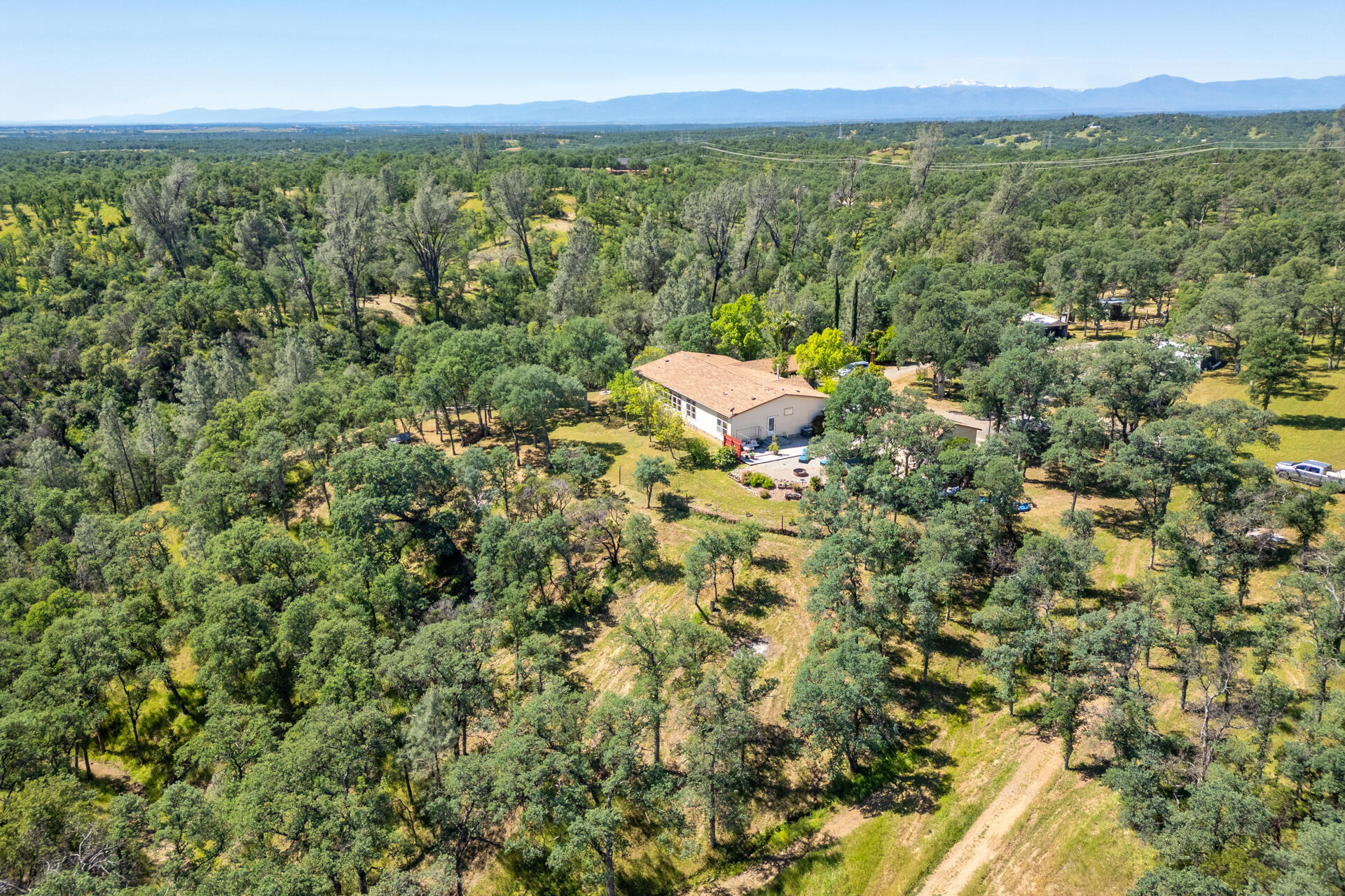 21100 Doe Run Way Red Bluff, CA 96080 - Photo 4 of 93 a view of a city
