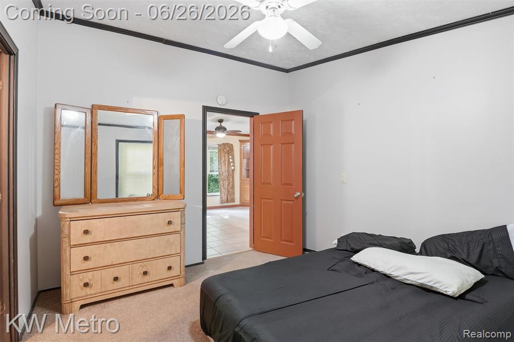 22733 Sumpter Road Belleville, MI 48111 - Photo 16 of 52