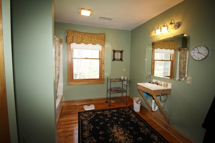 311 Madcap Road Rocky Mount, VA 24151 - Photo 20 of 34 IMG_0053