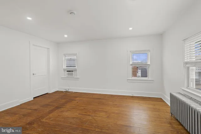 $2,300 | 614 Station Avenue, Unit B, Haddon Heights, NJ 08035