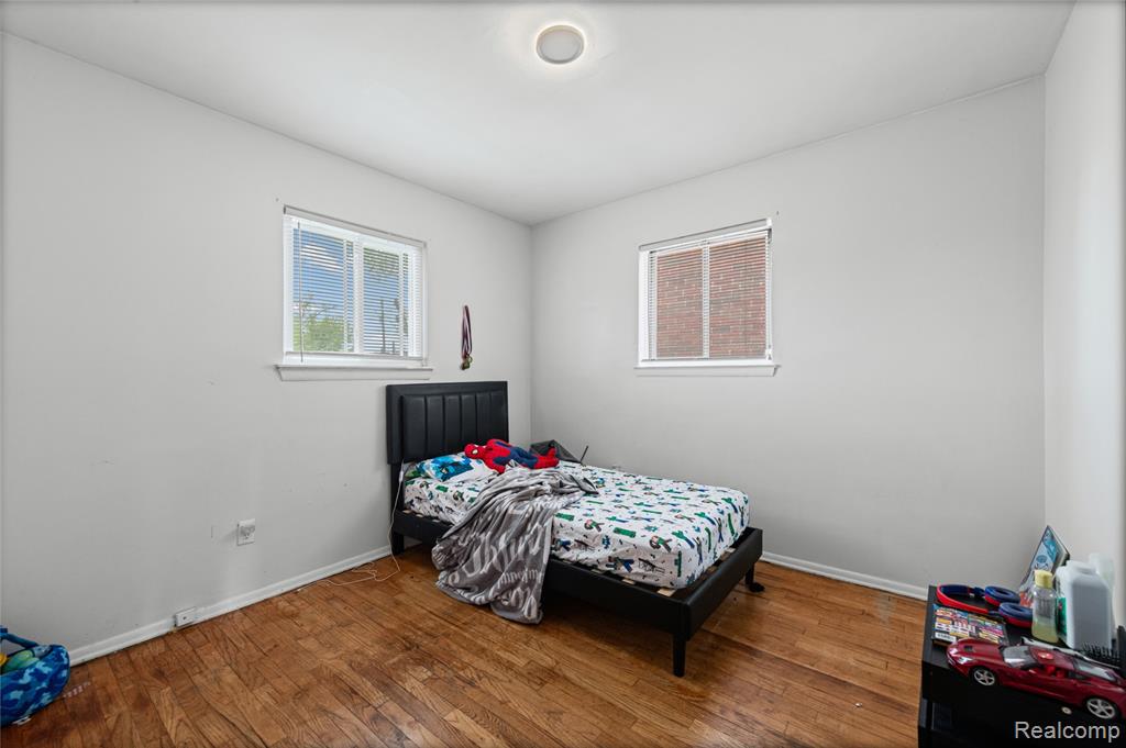 12901 Visger Street Detroit, MI 48217 - Photo 13 of 20