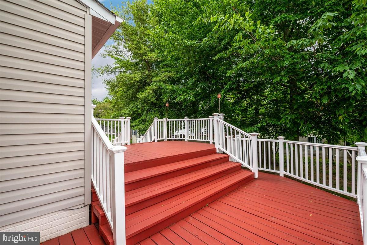 10105 Summershade Lane Springdale, MD 20721 - Photo 37 of 41