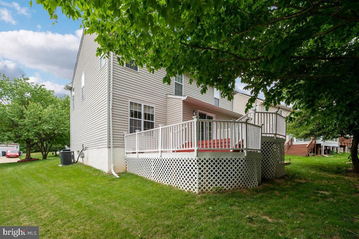 10105 Summershade Lane Springdale, MD 20721 - Photo 38 of 41