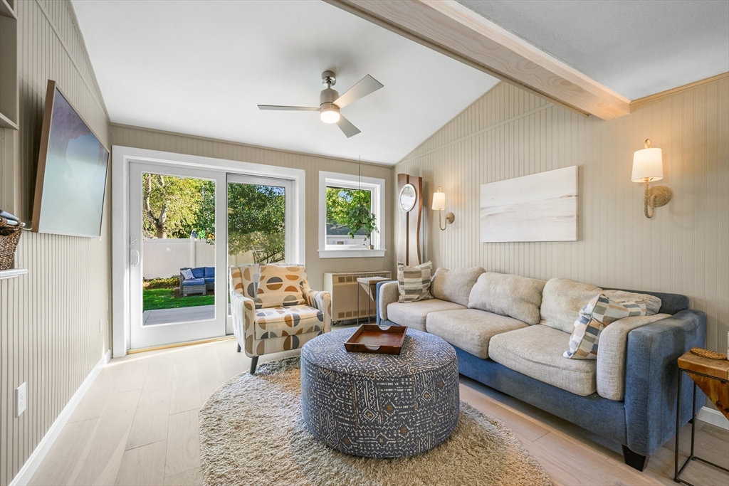 9 Sippican Road Wareham, MA 02571 - Photo 8 of 40 Gallery Image 8