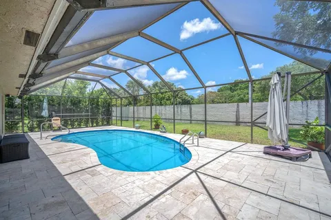 $725,000 | 820 Southwest 87th Terrace, Plantation, FL 33324