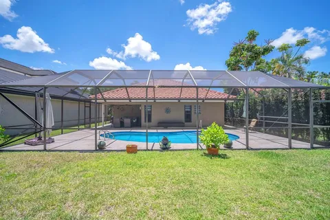 $725,000 | 820 Southwest 87th Terrace, Plantation, FL 33324