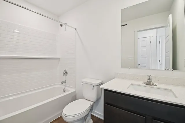 $312,990 | 903 Briar Gln Court, Hampshire, IL 60140