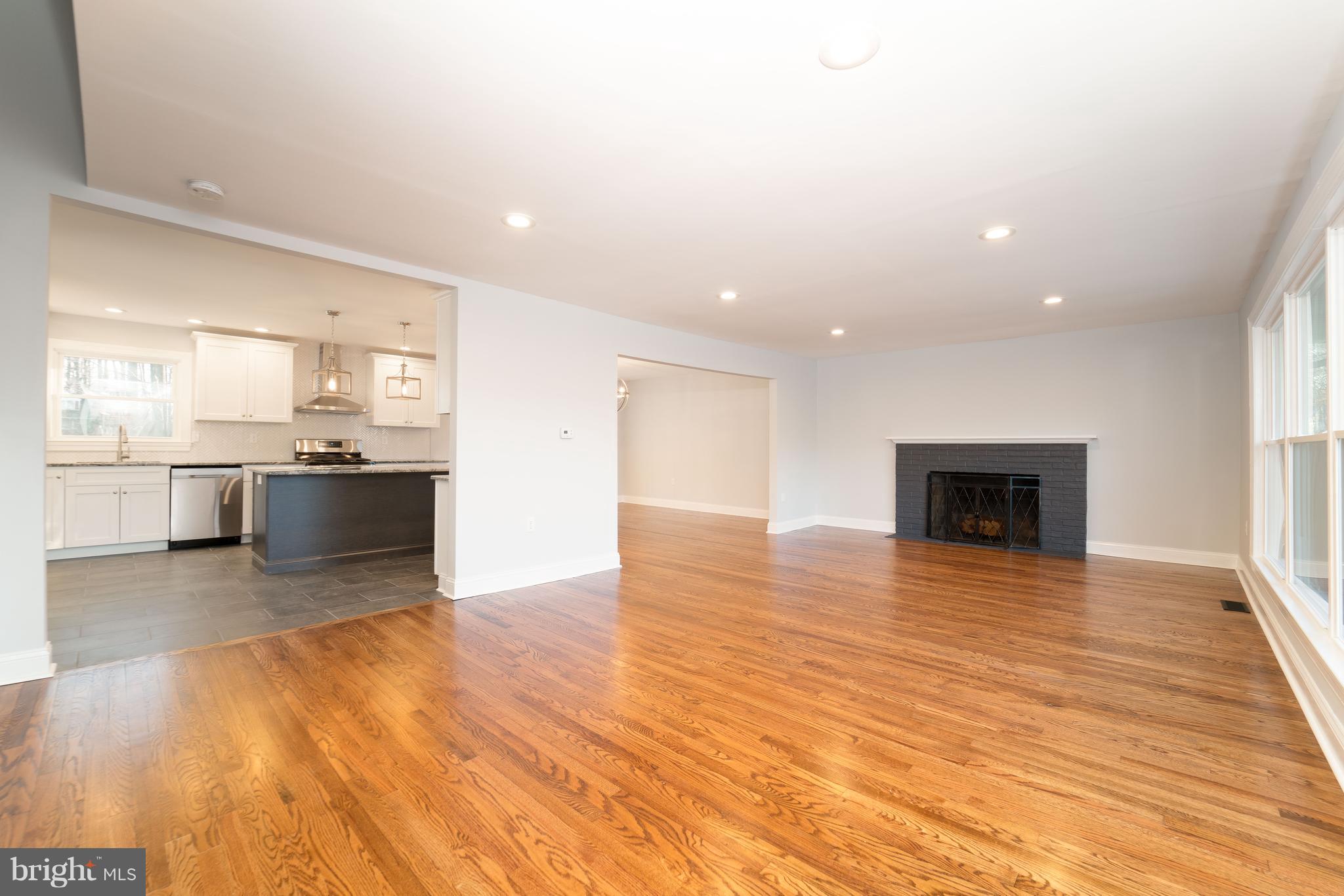 1233 Evergreen Road Wilmington, DE 19803 - Photo 4 of 23 Open Concept with Great Flow