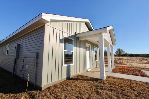 $189,900 | 5437 Bayleaf Drive, Crestview, FL 32539
