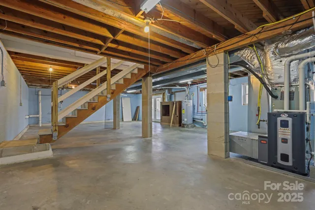 a view of an entryway