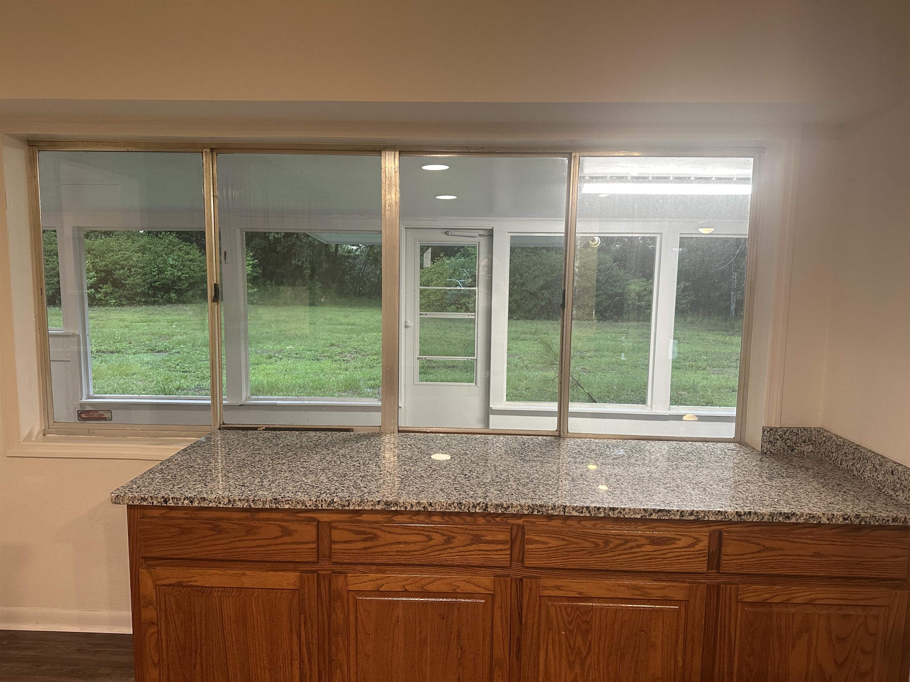 289 Persimmon Road Sopchoppy, FL 32358 - Photo 8 of 19