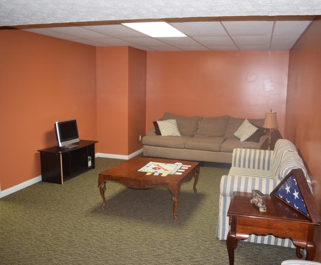 208 Autumn Ridge Road Glasgow, KY 42141 - Photo 12 of 14 Gallery Image 12