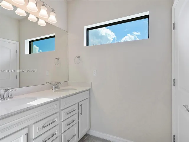 $3,550 | 2108 Appleton Circle North, Oakland Park, FL 33309