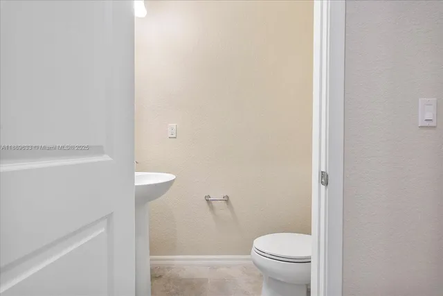 $3,550 | 2108 Appleton Circle North, Oakland Park, FL 33309