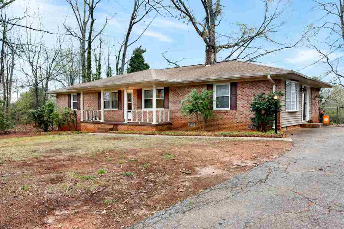414 State Rd S-37-561 Seneca, SC 29678 - Photo 3 of 34 Gallery Image 3
