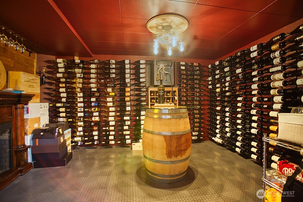 1305 10th Street Everett, WA 98201 - Photo 23 of 37