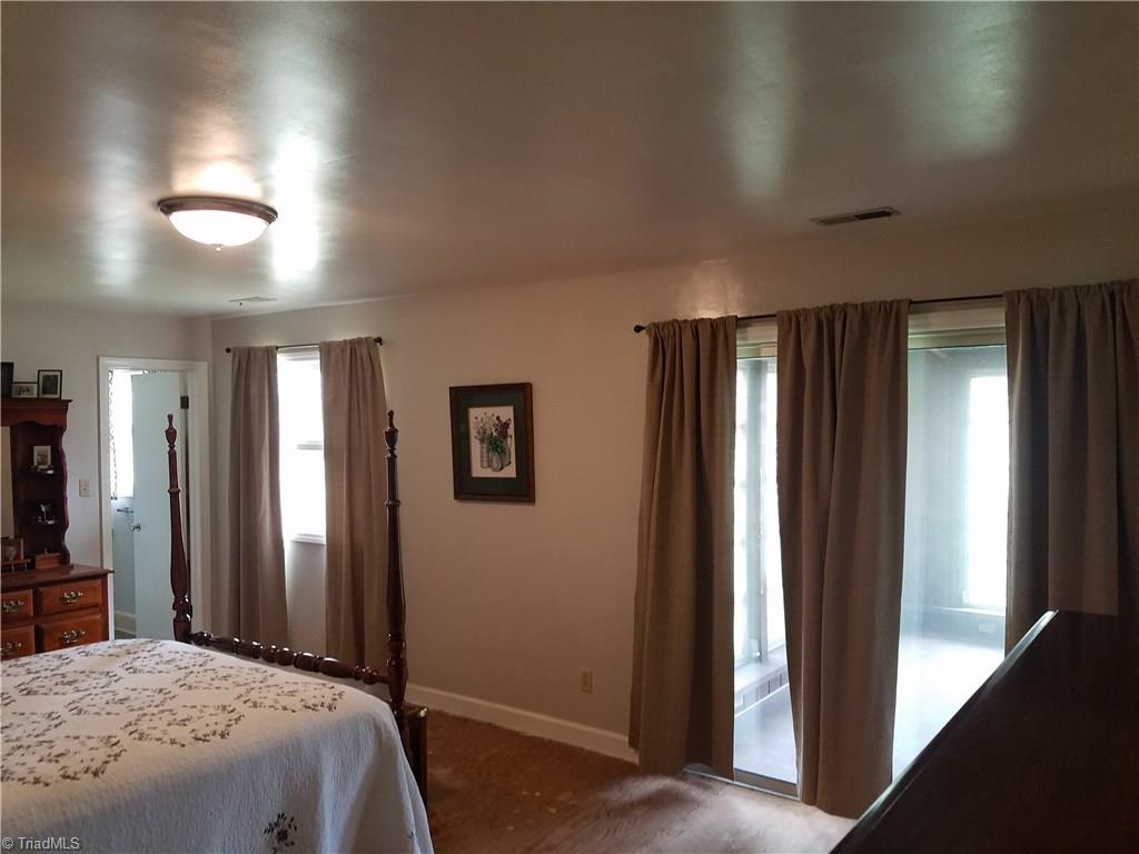 133 East Valley View Road Advance, NC 27006 - Photo 10 of 30 Gallery Image 10